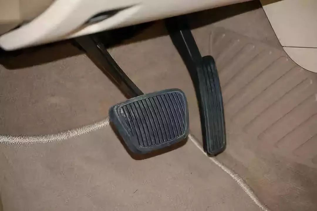 摩托車剎車圈，輪轂剎車圈，鼓式制動器，Drum brake，摩托車制動鐵套